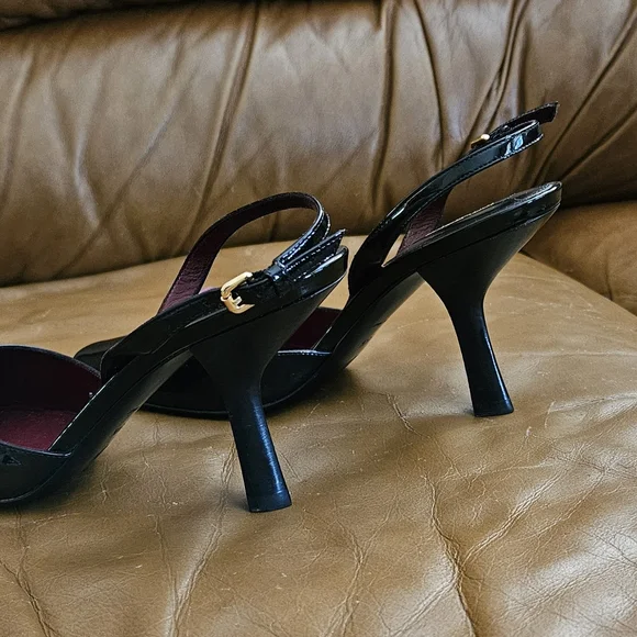 Louis Vuitton Black Patent Purple Bow Accent Heels Size 5.5 US (Fits Size 6) - Picture 9 of 14